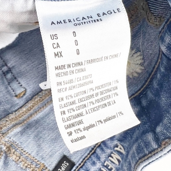 ✅ AMERICAN EAGLE Hi Rise Shortie Embroidered Daisy Stretch Denim Shorts SIZE 0 - Picture 5 of 8